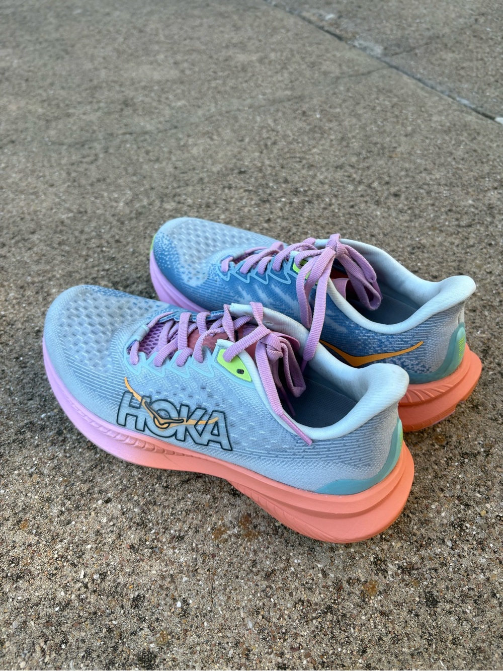 HOKA Mach 6 Women’s 7B Illusion Dusk Blue Pink Running Shoes 1147810